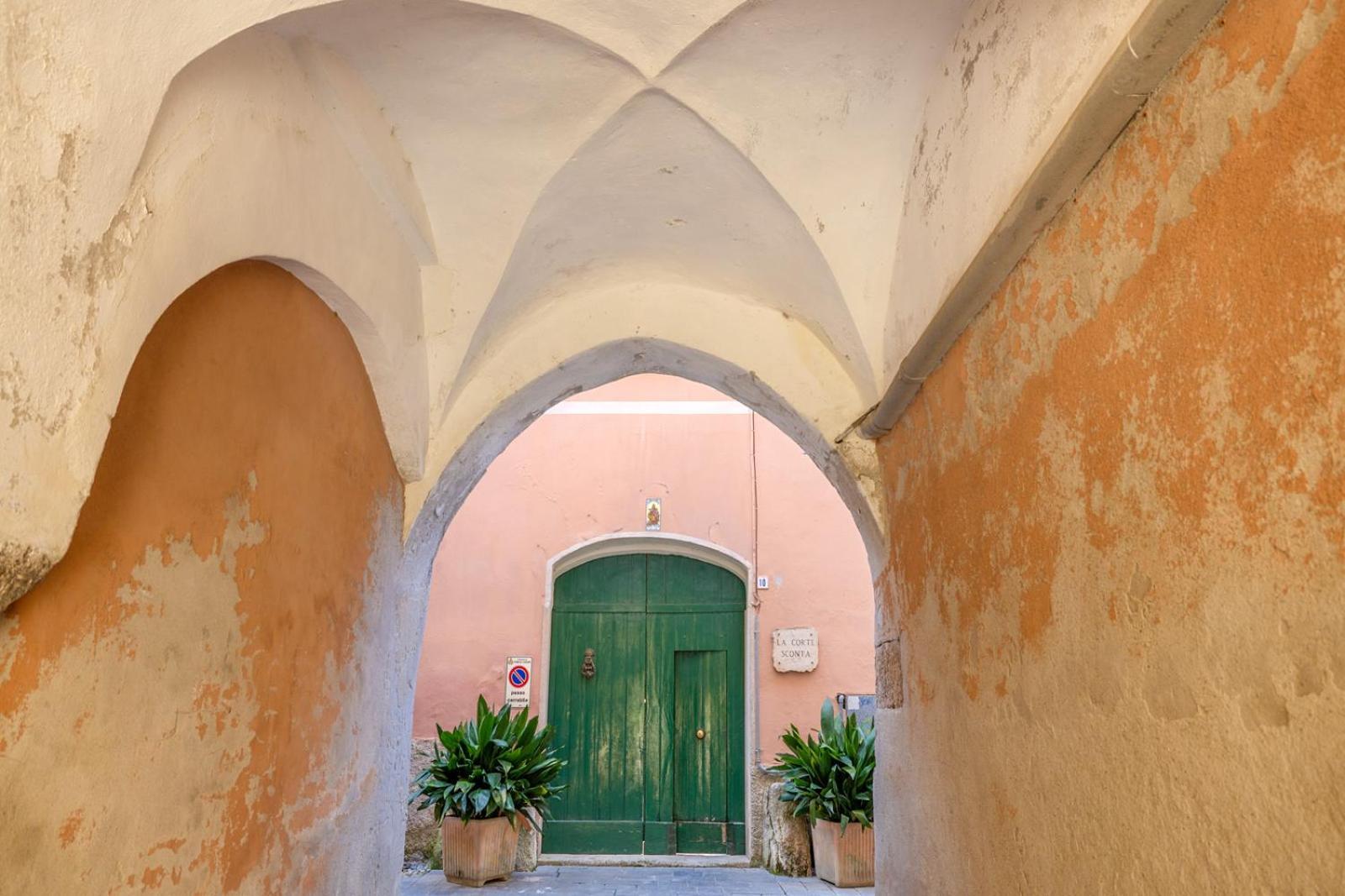 La Corte Sconta Finalborgo Finale Ligure Exteriör bild
